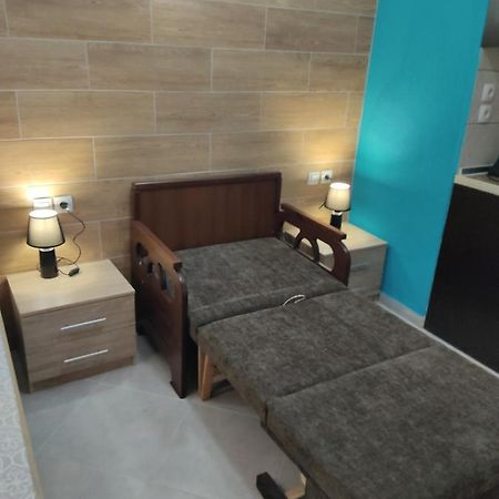 G M 2 Rooms Kentro In The Heart Of The City Лариса Екстериор снимка