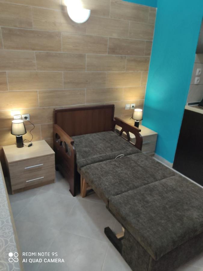 G M 2 Rooms Kentro In The Heart Of The City Лариса Екстериор снимка