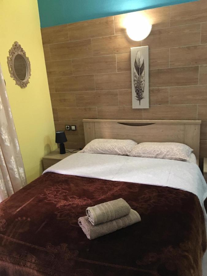 G M 2 Rooms Kentro In The Heart Of The City Лариса Екстериор снимка